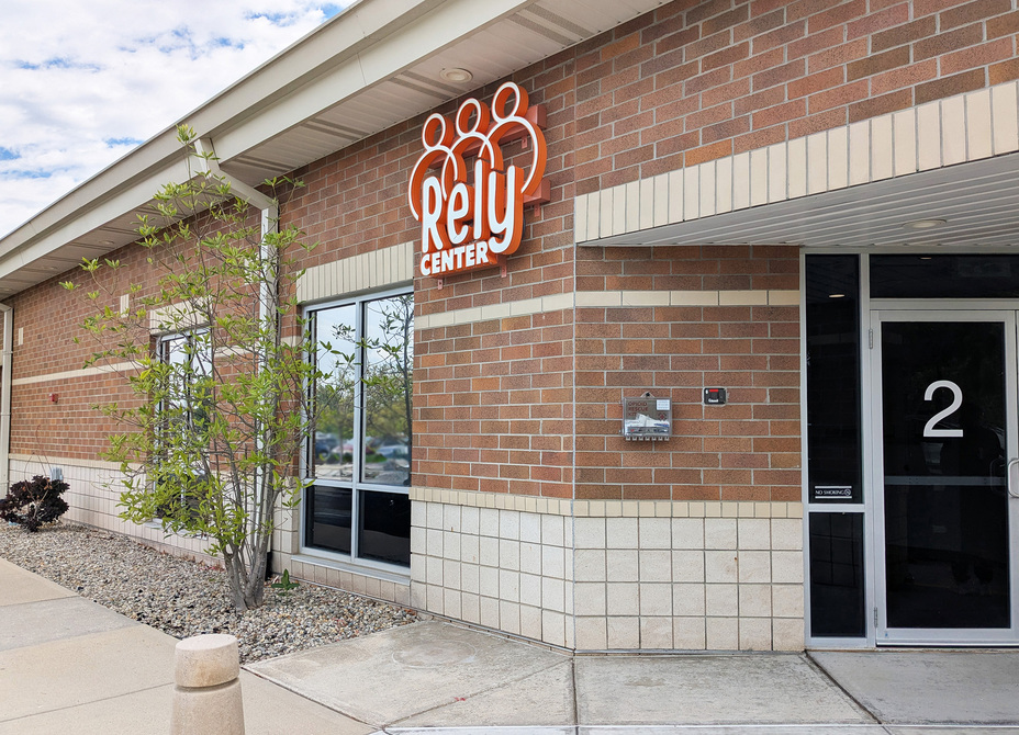 Rely Center Logo